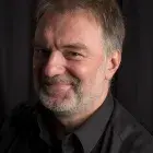 Studierter Biologe und erfahrener Anatomie/Physiologie Lehrer bietet Unterricht an